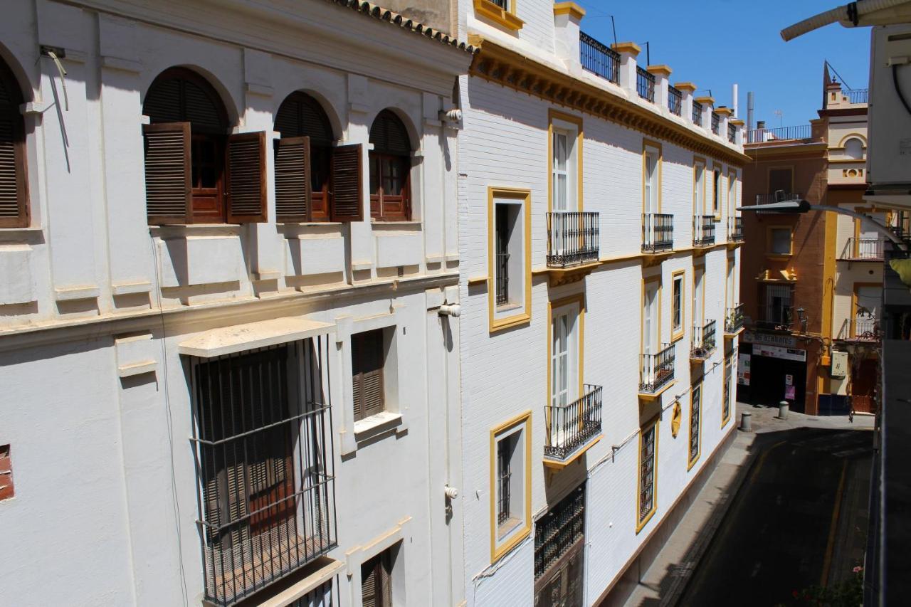 Wish Suite Campana De Sevilla Luaran gambar